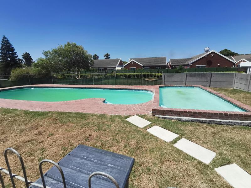 2 Bedroom Property for Sale in Pinelands Western Cape